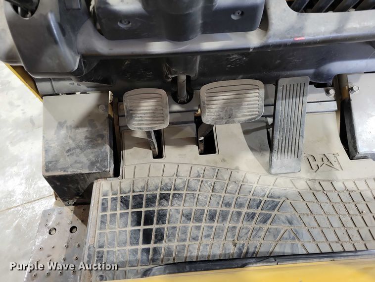 image for item DZ6644 Caterpillar  GC25K forklift