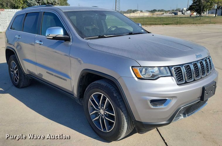 image for item DZ6701 2018 Jeep Grand Cherokee SUV