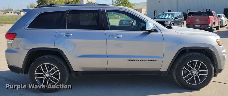 image for item DZ6701 2018 Jeep Grand Cherokee SUV