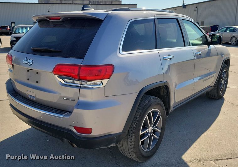 image for item DZ6701 2018 Jeep Grand Cherokee SUV