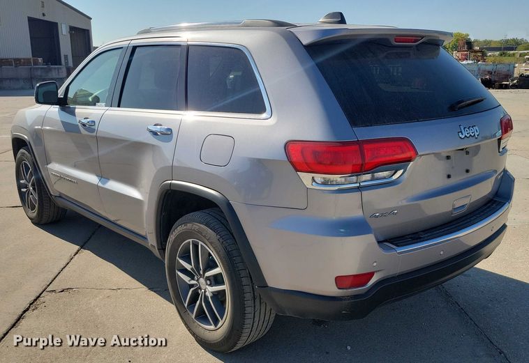 image for item DZ6701 2018 Jeep Grand Cherokee SUV