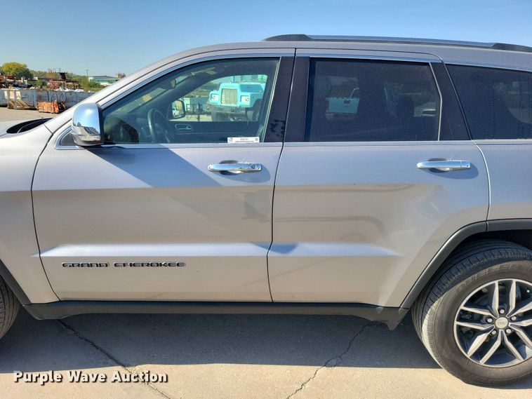 image for item DZ6701 2018 Jeep Grand Cherokee SUV