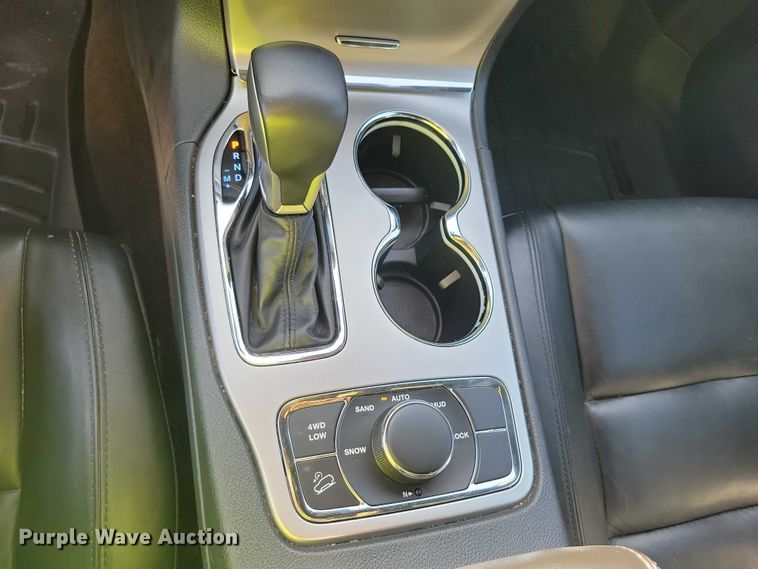 image for item DZ6701 2018 Jeep Grand Cherokee SUV