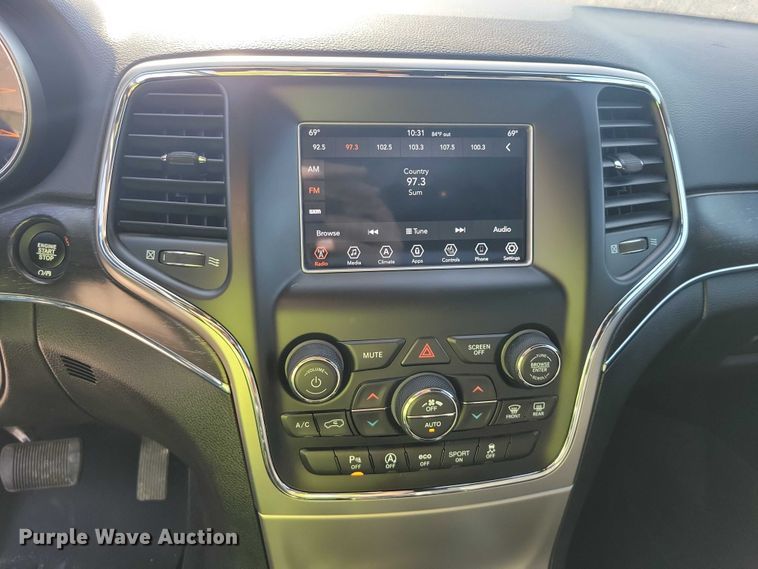 image for item DZ6701 2018 Jeep Grand Cherokee SUV