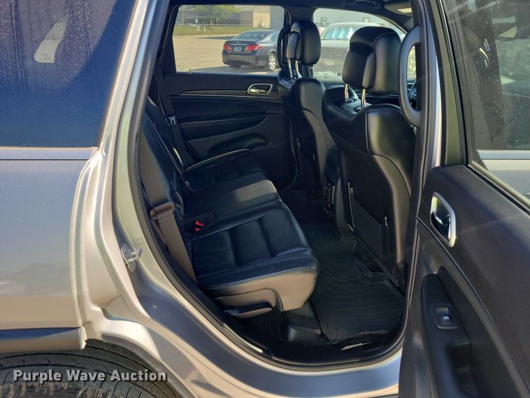 image for item DZ6701 2018 Jeep Grand Cherokee SUV