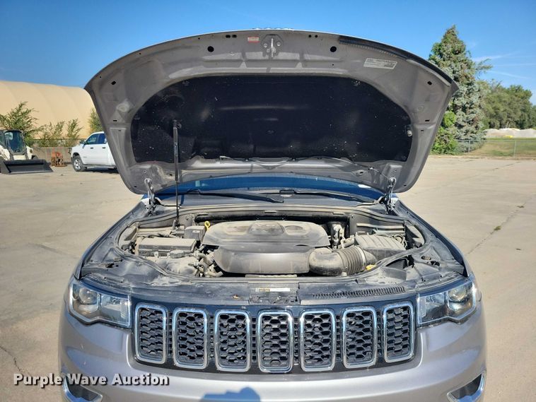 image for item DZ6701 2018 Jeep Grand Cherokee SUV