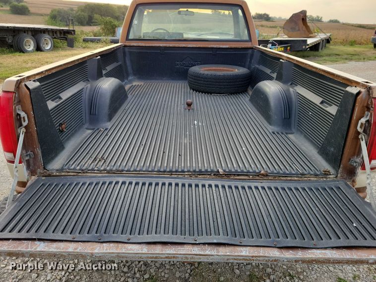 image for item DZ6707 1989 Chevrolet C1500 pickup truck