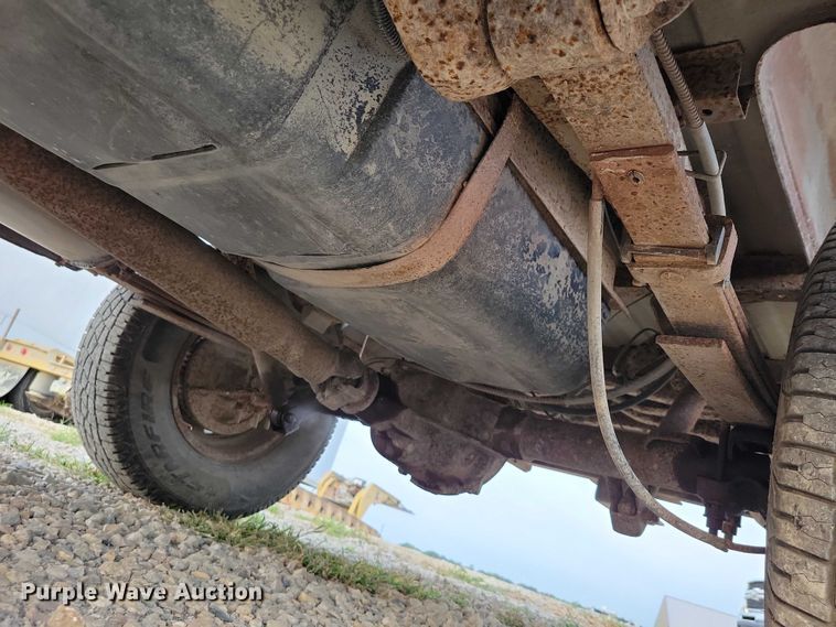 image for item DZ6707 1989 Chevrolet C1500 pickup truck