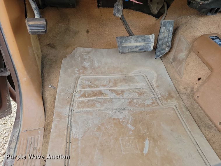 image for item DZ6707 1989 Chevrolet C1500 pickup truck