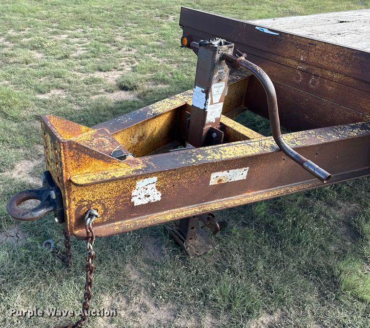 image for item DZ8733 2003 Belshe equipment trailer