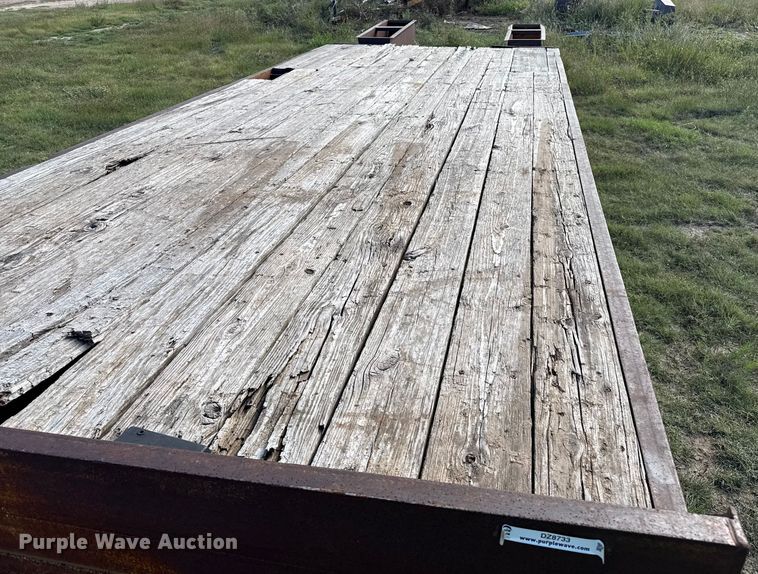 image for item DZ8733 2003 Belshe equipment trailer