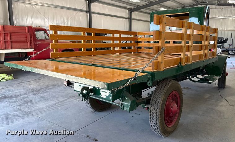 image for item DZ8965 1928 Mack AB flatbed truck