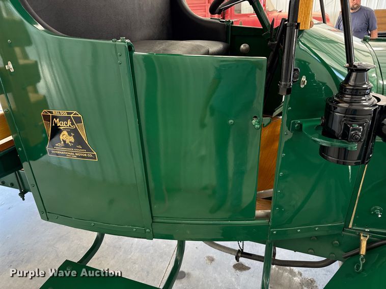 image for item DZ8965 1928 Mack AB flatbed truck