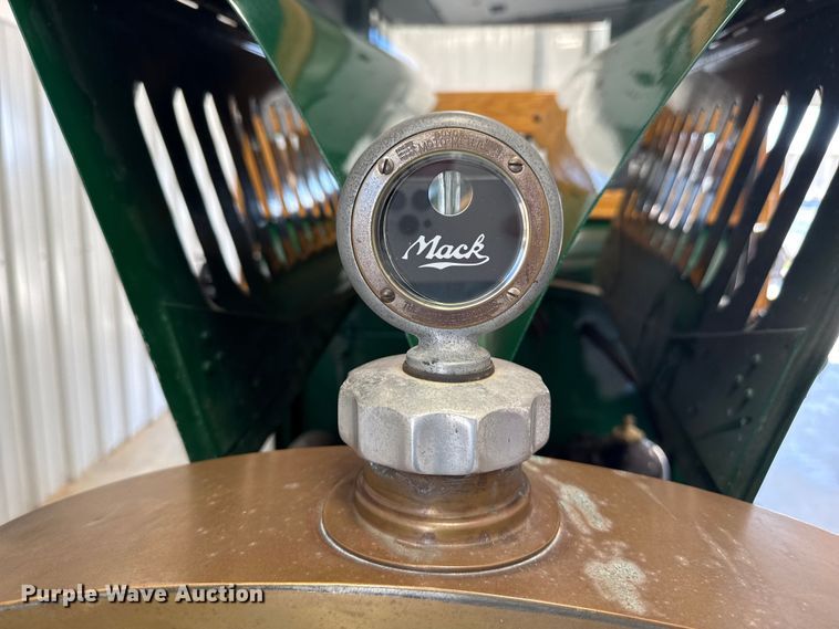 image for item DZ8965 1928 Mack AB flatbed truck