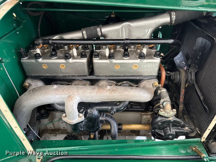 image for item DZ8965 1928 Mack AB flatbed truck