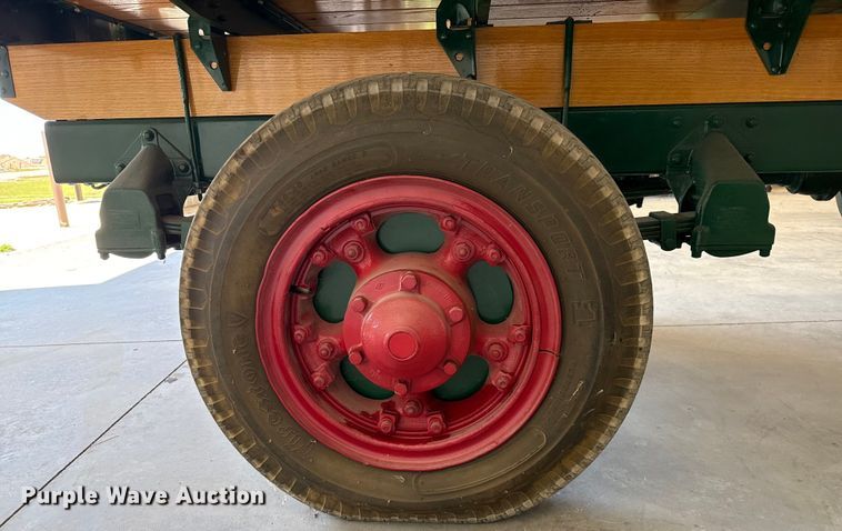 image for item DZ8965 1928 Mack AB flatbed truck