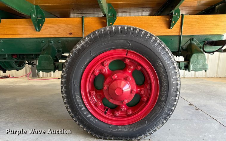 image for item DZ8965 1928 Mack AB flatbed truck