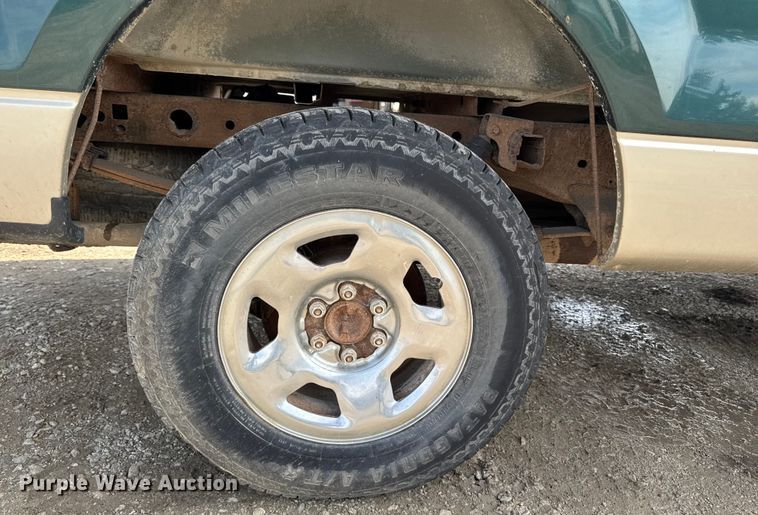 image for item EA1888 2008 Ford F150 SuperCab pickup truck