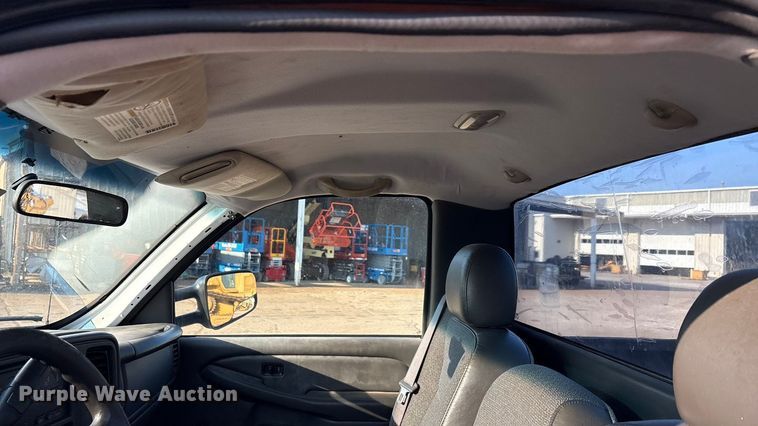 image for item EA7524 2007 Chevrolet Silverado 2500HD pickup truck