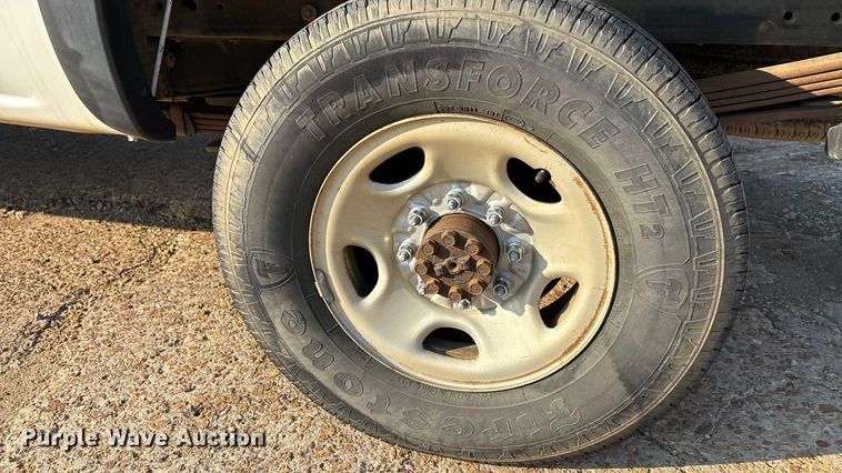 image for item EA7524 2007 Chevrolet Silverado 2500HD pickup truck