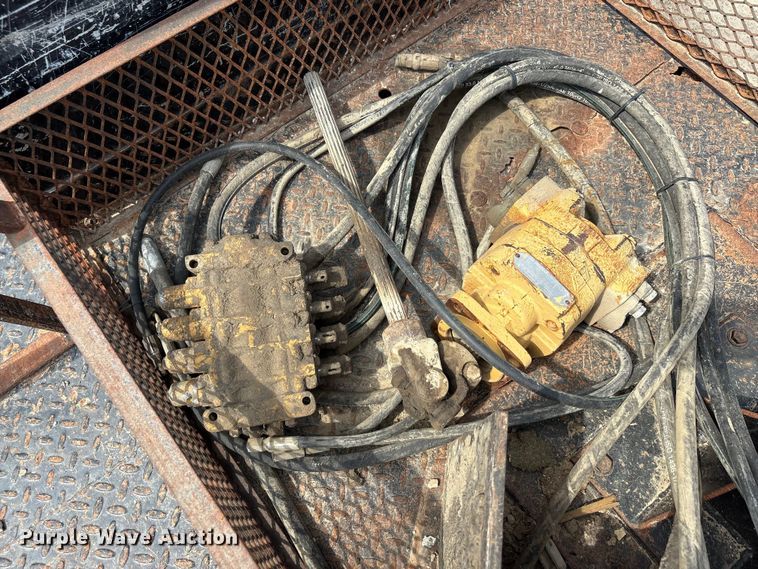 image for item EA7533 1998 International 4700 crane truck