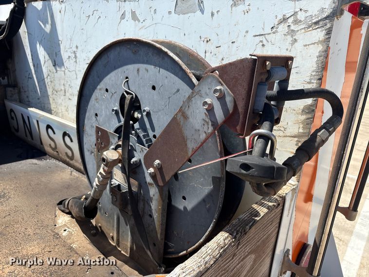 image for item EA7539 2012 Ford F350 Super Duty SuperCab utility bed pickup truck