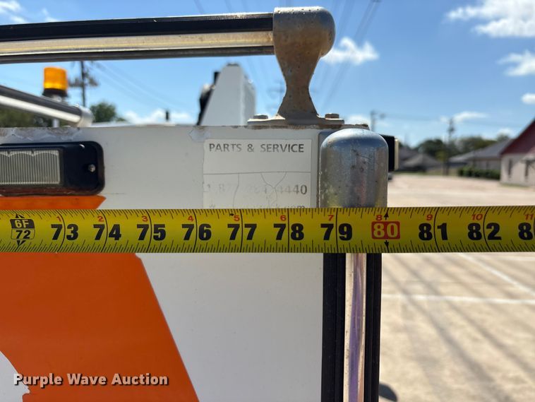 image for item EA7539 2012 Ford F350 Super Duty SuperCab utility bed pickup truck