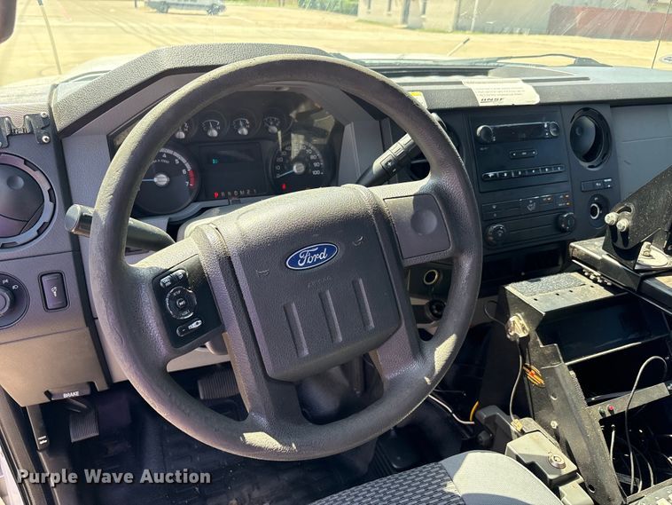 image for item EA7539 2012 Ford F350 Super Duty SuperCab utility bed pickup truck