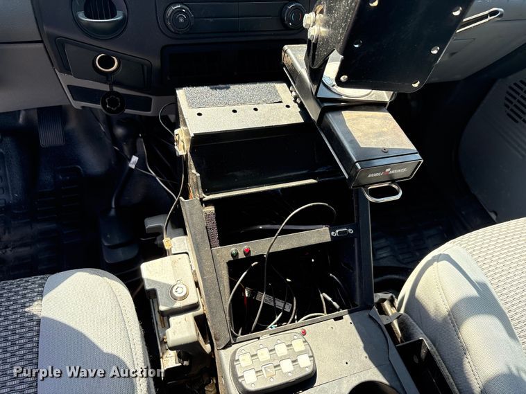 image for item EA7539 2012 Ford F350 Super Duty SuperCab utility bed pickup truck