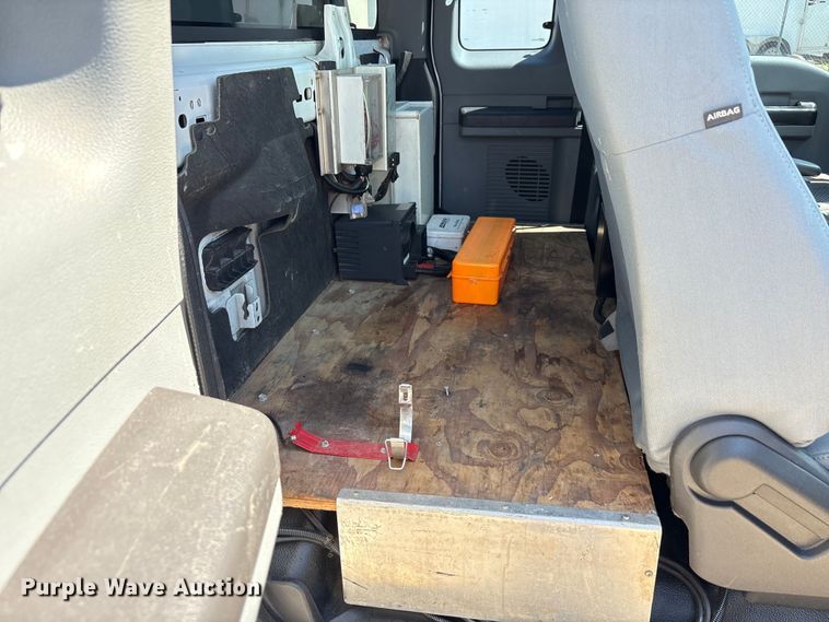 image for item EA7539 2012 Ford F350 Super Duty SuperCab utility bed pickup truck