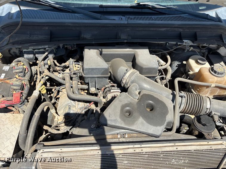 image for item EA7539 2012 Ford F350 Super Duty SuperCab utility bed pickup truck