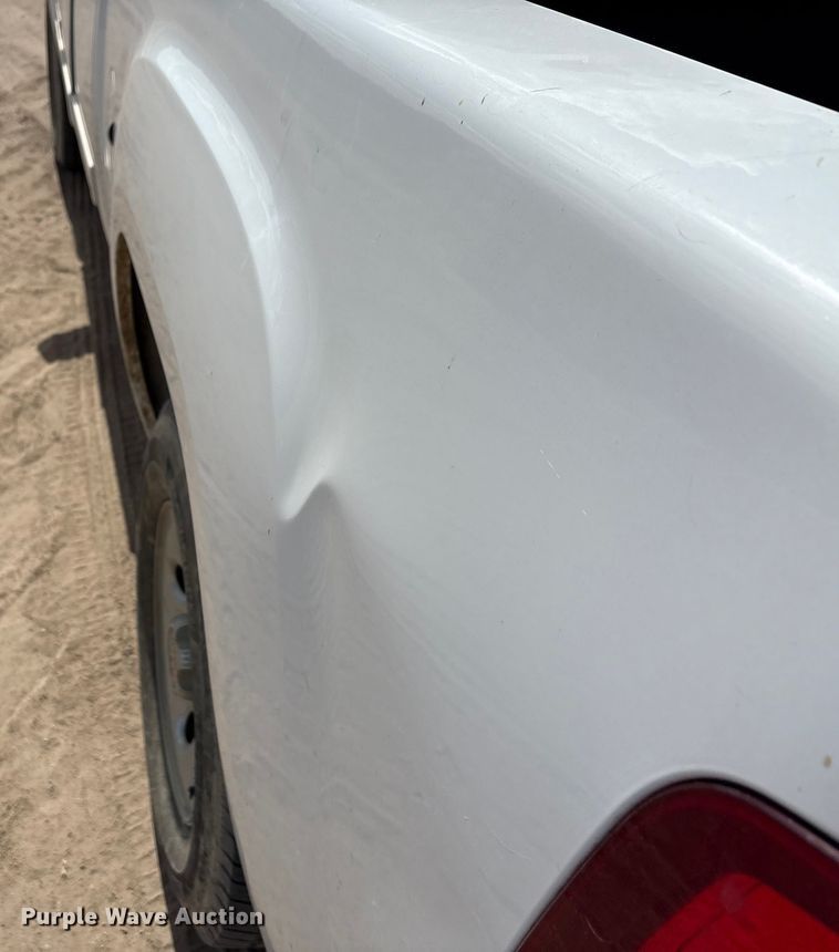 image for item EA7541 2013 GMC Sierra Ext. Cab pickup truck