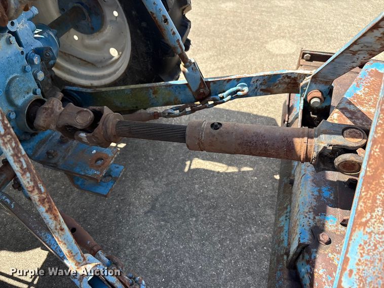 image for item EA7549 Ford F1100 MFWD tractor