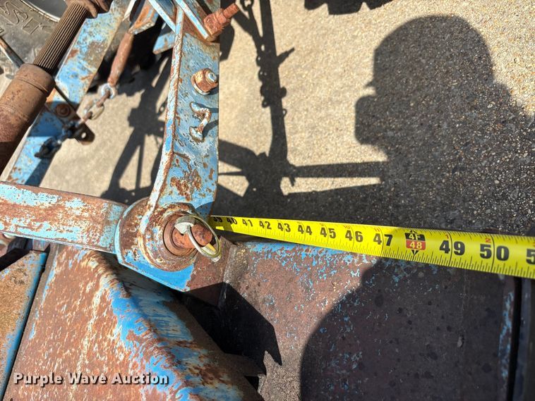 image for item EA7549 Ford F1100 MFWD tractor