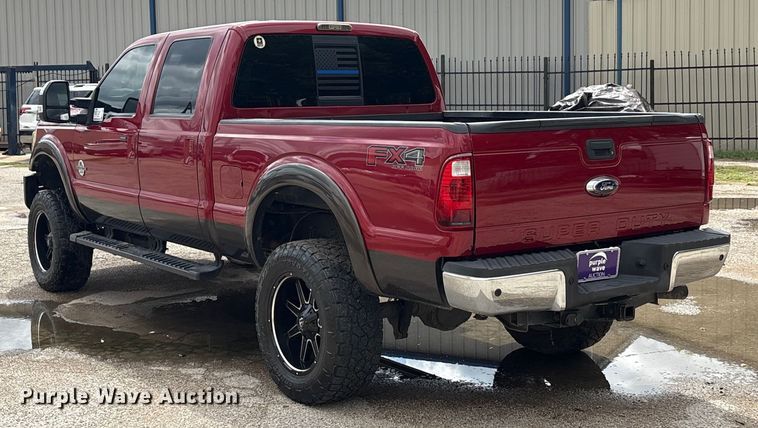 image for item EA7551 2016 Ford F250 Super Duty Crew Cab pickup truck