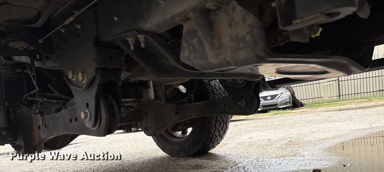 image for item EA7551 2016 Ford F250 Super Duty Crew Cab pickup truck