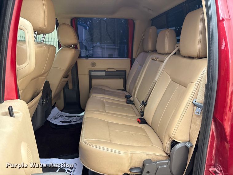 image for item EA7551 2016 Ford F250 Super Duty Crew Cab pickup truck