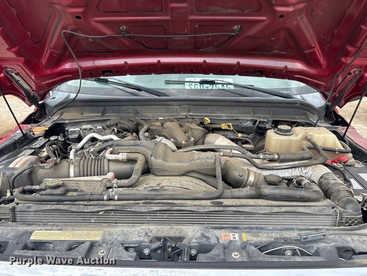 image for item EA7551 2016 Ford F250 Super Duty Crew Cab pickup truck