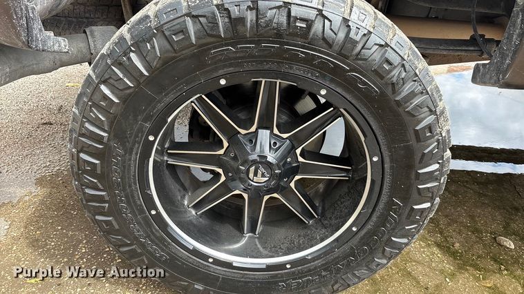 image for item EA7551 2016 Ford F250 Super Duty Crew Cab pickup truck