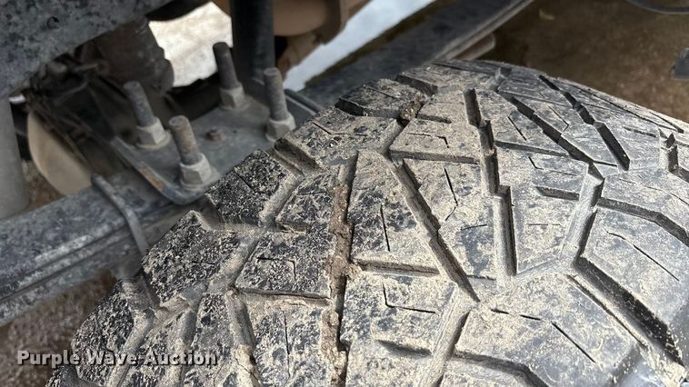 image for item EA7551 2016 Ford F250 Super Duty Crew Cab pickup truck