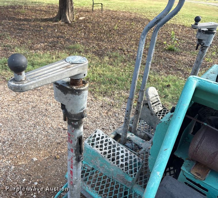 image for item EA7557 Power trowel