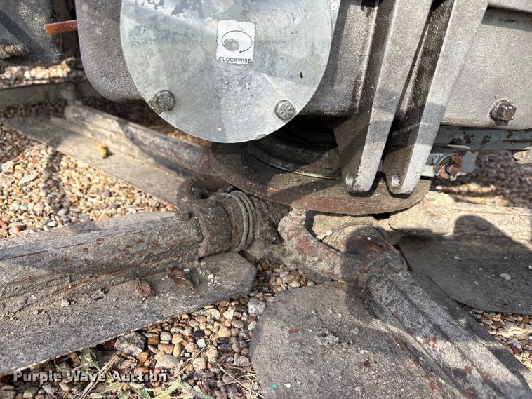 image for item EA7557 Power trowel