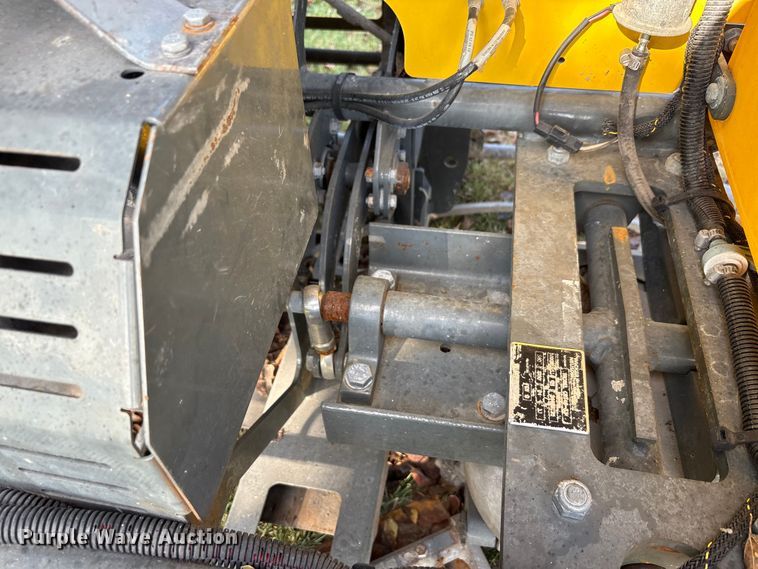 image for item EA7559 2019 Wacker Neuson power trowel