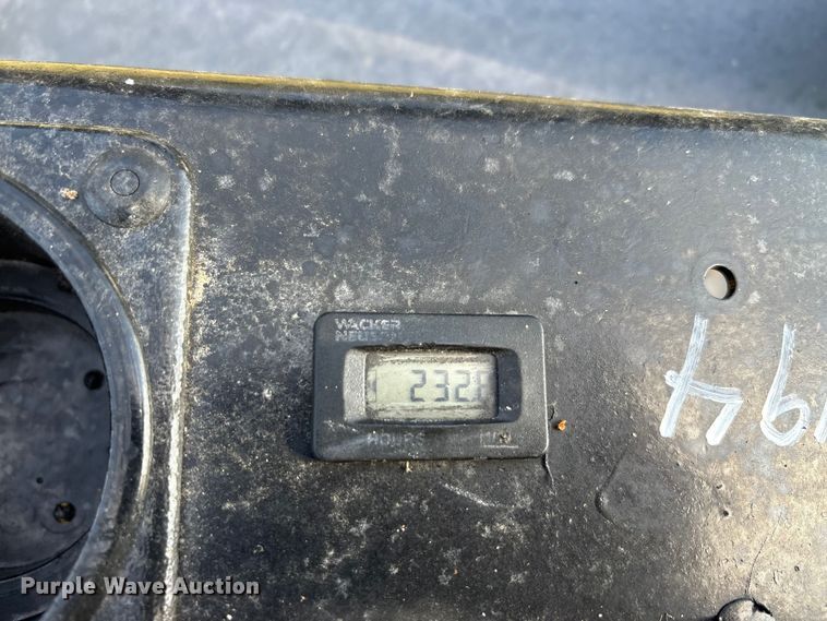 image for item EA7559 2019 Wacker Neuson power trowel