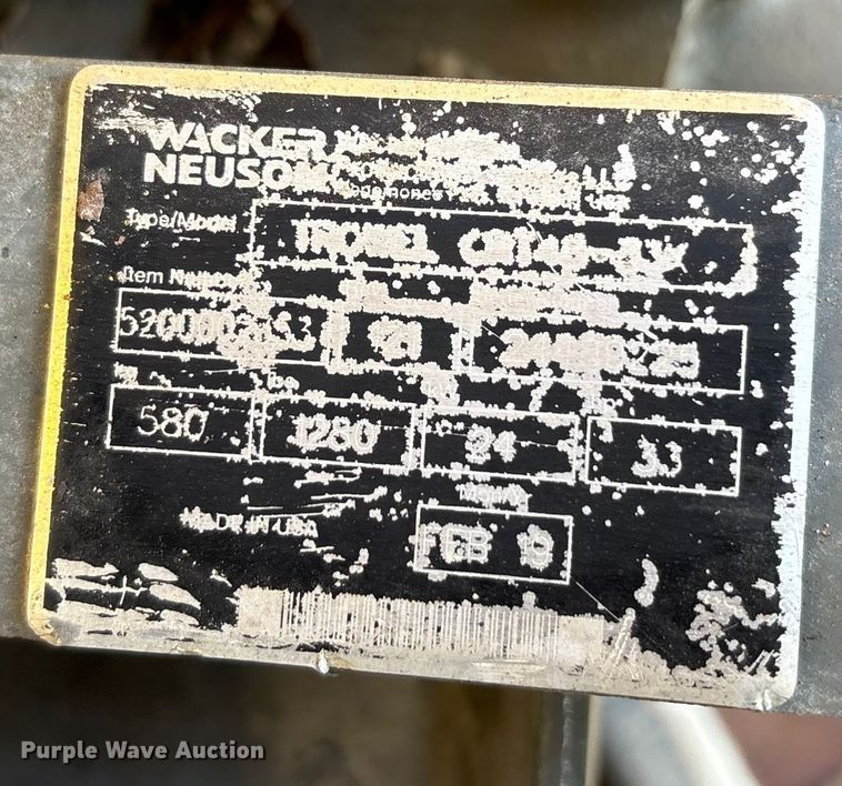 image for item EA7559 2019 Wacker Neuson power trowel