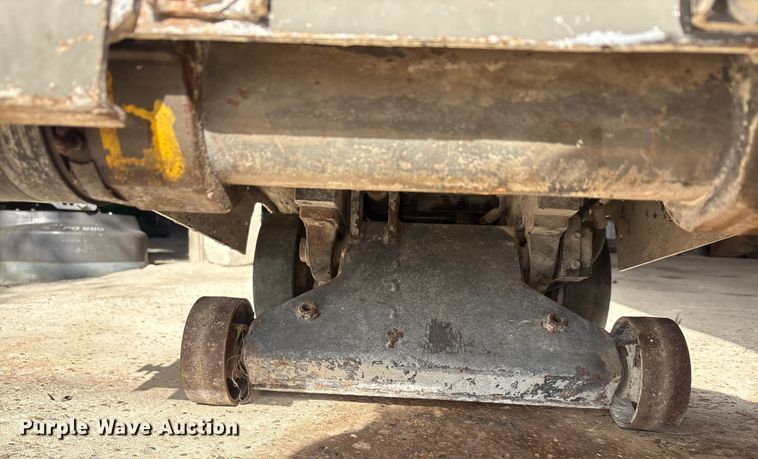 image for item EA7560 2014 Husqvarna FS5000D concrete saw