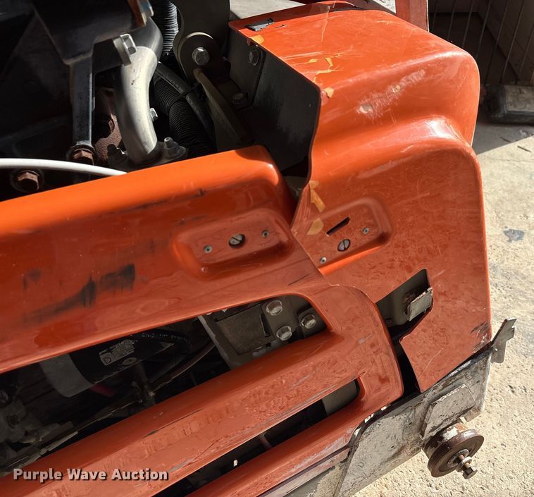 image for item EA7560 2014 Husqvarna FS5000D concrete saw