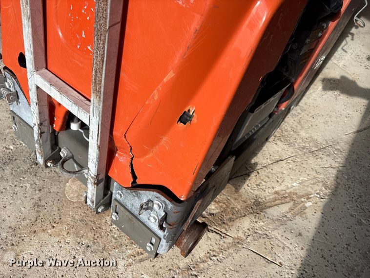 image for item EA7560 2014 Husqvarna FS5000D concrete saw