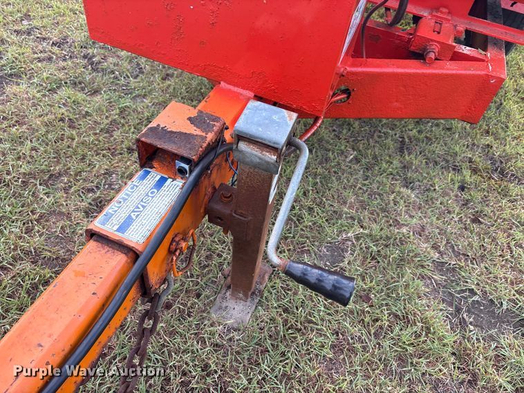 image for item EA7561 Morbark Beever M12RX wood chipper