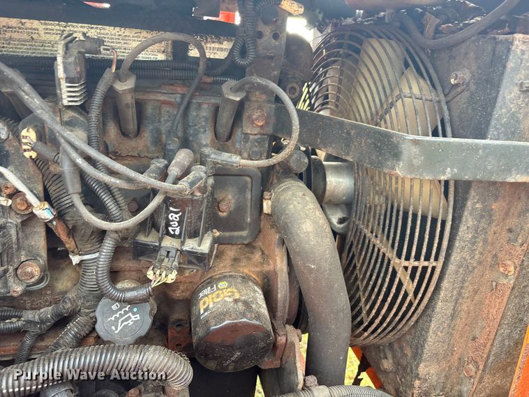 image for item EA7561 Morbark Beever M12RX wood chipper